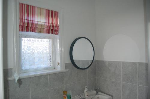 Trevarner Guest House - image 11