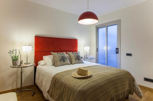 BizFlats Eixample Apartments Room Type - Three-Bedroom Apartment - Valencia, 273 BizFlats Eixample Apartments Room Type - Three-Bedroom Apartment - Valencia, 273