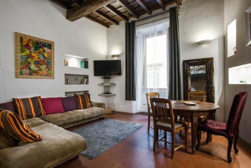  Charming Pantheon Apt in the heart of Rome, Ferienwohnung in Rom