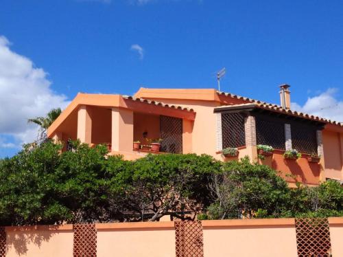  Casa Bon´ Aria fronte mare sud Sardegna (P1899), Unterkunft in La Maddalena