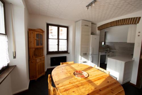Cocina, Chalet Cuore delle Alpi in Airolo