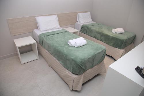 Deluxe Quadruple Room image 5