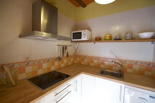 Konyha, Cal Peretes - Apartamento de montaña en el Cadí (Cal Peretes - Apartamento de montana en el Cadi) in Arseguel