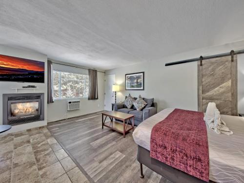Heavenly Inn Lake Tahoe image 48