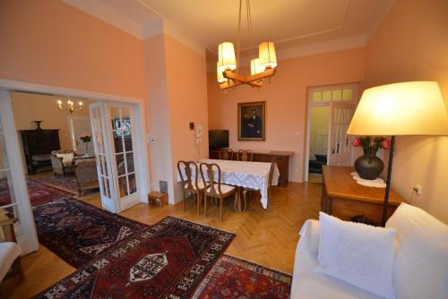 Villa Elasan - image 5