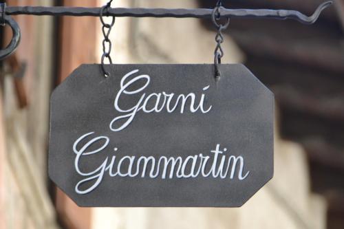 Garni Gianmartin - image 13