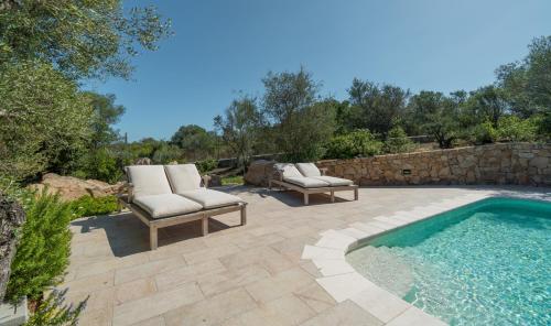 Bližnja okolica, Sardinia Family Villas - Villa Brunilde with private pool in Cudacciolu