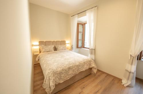Sasha di Cattaro - Old Town Lux Apartment - image 6