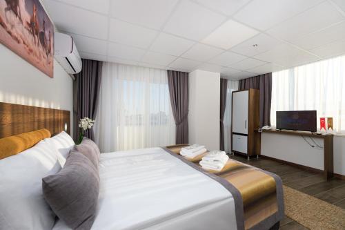 River Elite Hotel Spa Room Type - Economy Room