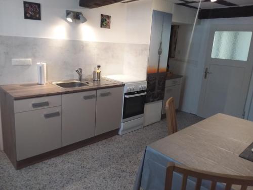 ห้องครัว, Ferienwohnung Jansen "Zwei" in บัด ชวาลบัค