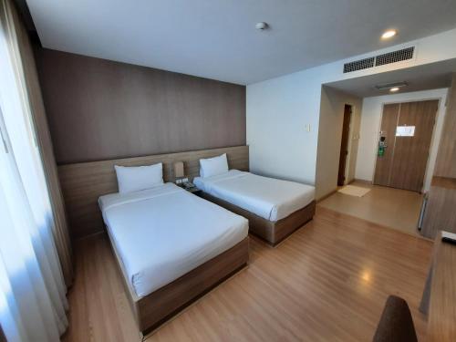 Leosor Hotel Room Type - Superior Twin Room