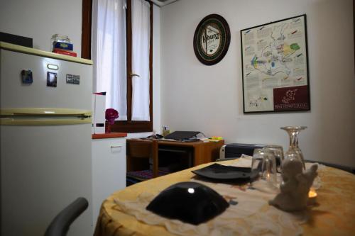 VENICE RAINBOW APARTMENT (RIALTO) 3