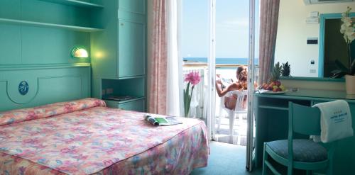 Double Room with Sea View