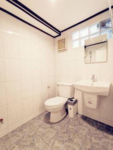 TAVEE Guesthouse, Bangkok (zdjęcie 4)