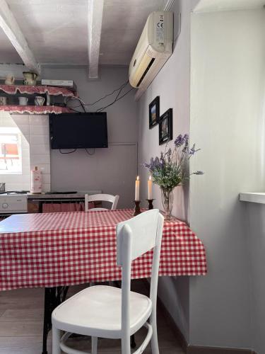Lubenice-Rodinis Room and Apartment in Lubenice