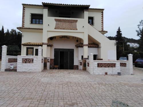 Casas del Madroño (Casas del Madrono) in Cazalla de la Sierra