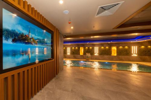 Ramada by Wyndham Istanbul Pera