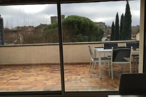 Duplex lumineux sur gde TERRASSE, BALNEO double, parking privé