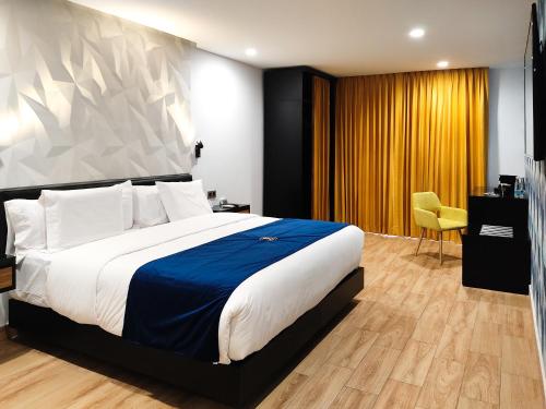 room detail thumbnail 0