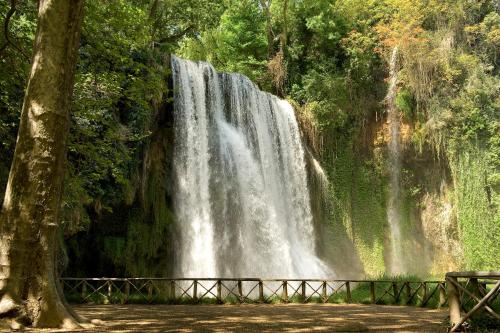 Monasterio De Piedra