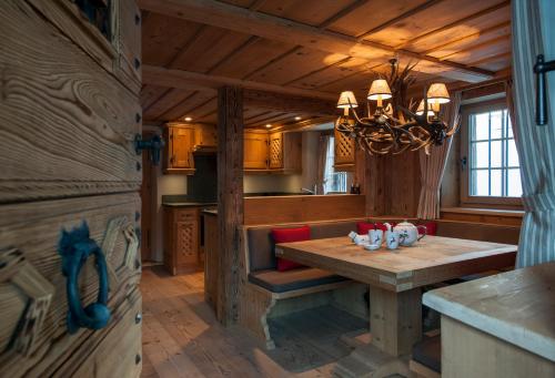 Chalet Berghof Sertig - image 8