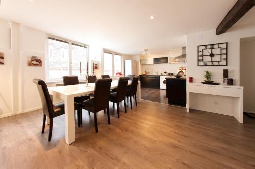 Le Corbeau - Grand Appartement Strasbourg Centre, Calme, Strasbourg (photo 6)