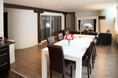 Le Corbeau - Grand Appartement Strasbourg Centre, Calme, Strasbourg (photo 8)