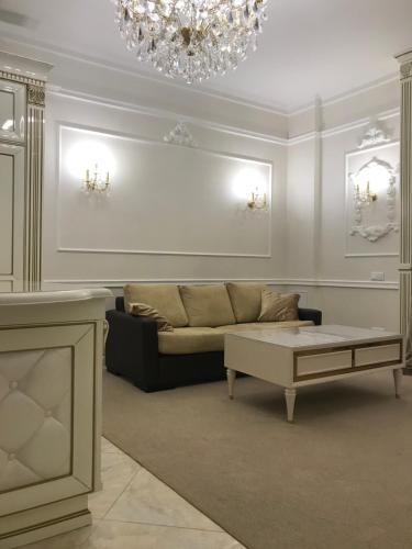 Kiev Lypki Signature Apartments - image 4