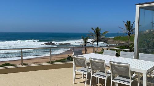 Residence on Sea View in Dolphin Coast