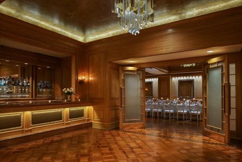 Four Seasons Hotel Atlanta - image 3