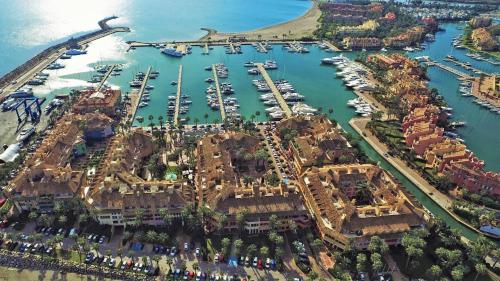 NEW & Modern Apartment - Marina, Sotogrande