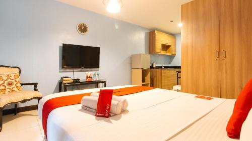 RedDoorz Plus at Kamuning Quezon City, Manila (fotografie 8)