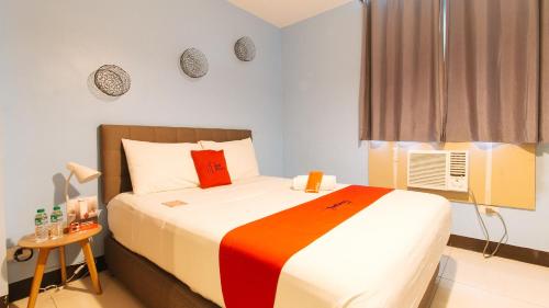 RedDoorz Plus at Kamuning Quezon City, Manila (fotografie 3)