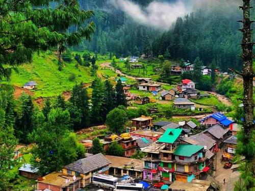 Shiva Valley Riverside Home Stay