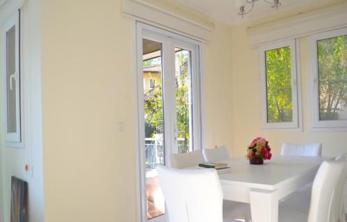 Villa Olive 7 - image 10