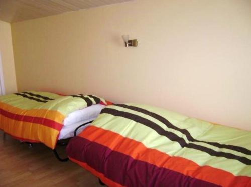 House with 2 bedrooms in Barbatre with enclosed garden - image 2