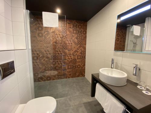 Fletcher Hotel-Restaurant ByZoo Emmen - image 3