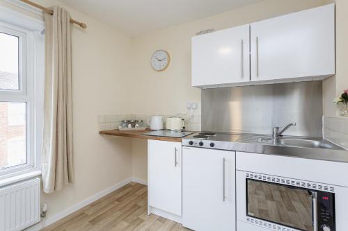 Blackberry - Stylish Self-Contained Flats in Soton City Centre