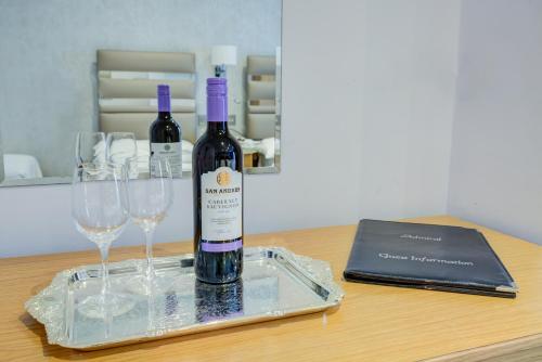 KingswayPark Hotel at Park Avenue - image 2