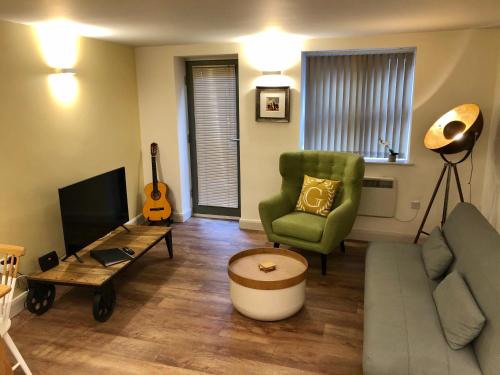 Homely Serviced Apartments - Figtree - image 13