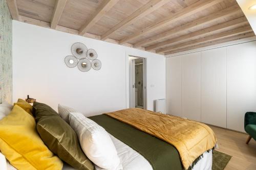  CAROL BEACH HOUSE in Nazaré
