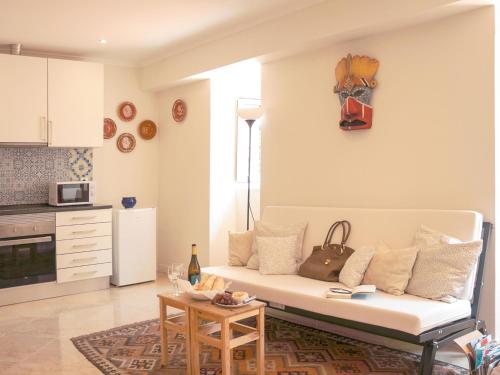 Rossio lisboner experience cozy central apt