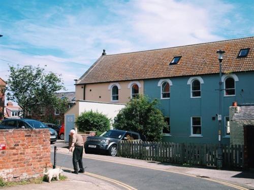 The Old Auction Rooms - image 13