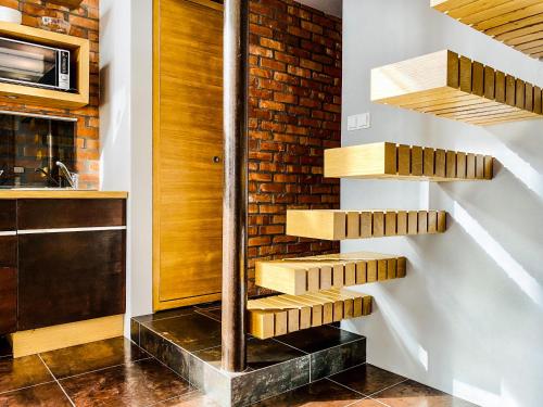 Zwierzyniecka Lofts with Patio and Air Conditioning, Cracow city heart Old Town 3