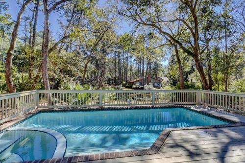 Hardwood floors granite private pool K Q double Bikes & Beach Gear included thumb 2