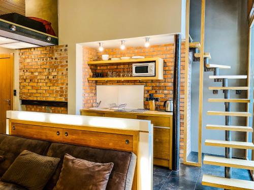 Zwierzyniecka Lofts with Patio and Air Conditioning, Cracow city heart Old Town 5