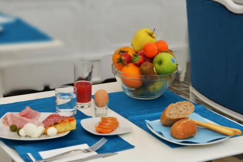 Food and beverages, Sunshine Luxury Rooms in Ostuni