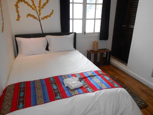 Standard Single Room image 4