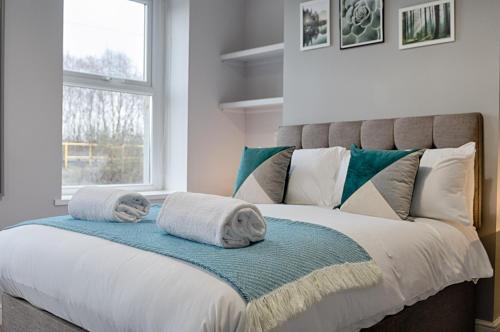 Copper House- Smart Stay near Stadium & City 3