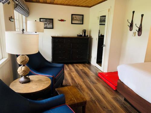 2 double beds
